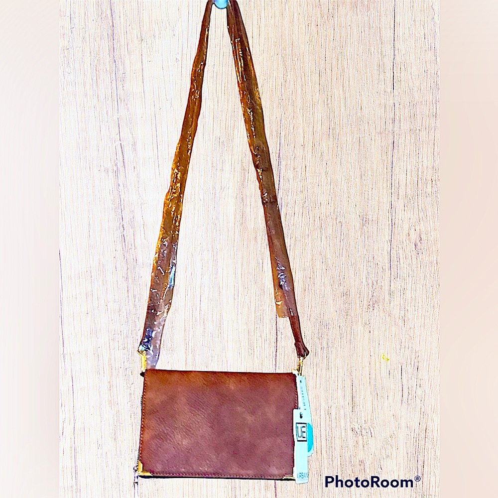 Urban Expressions crossbody/clutch